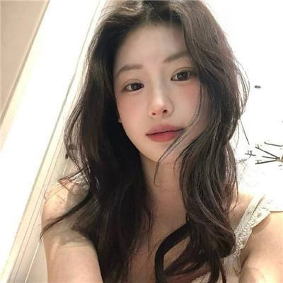 农村里飞出金凤凰